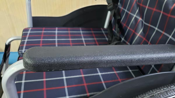 Chi tiết xe lăn NIKITA N213